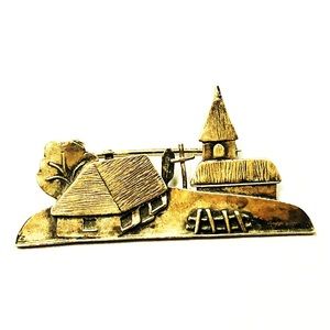 Vintage sterling silver Scenery Brooch
